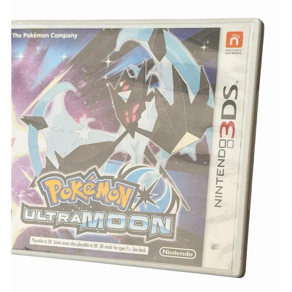 Pokemon Ultra Moon 2017 Nintendo 3DS Game Cartridge & Game Case
